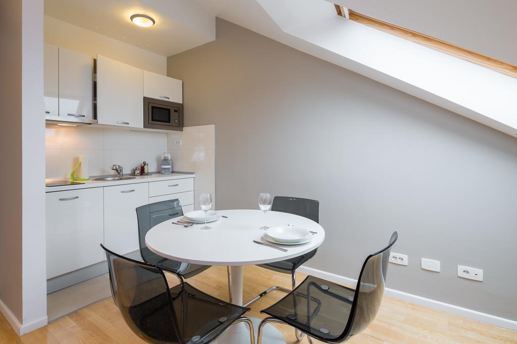 Laura Lux Suites Split Zewnętrze zdjęcie