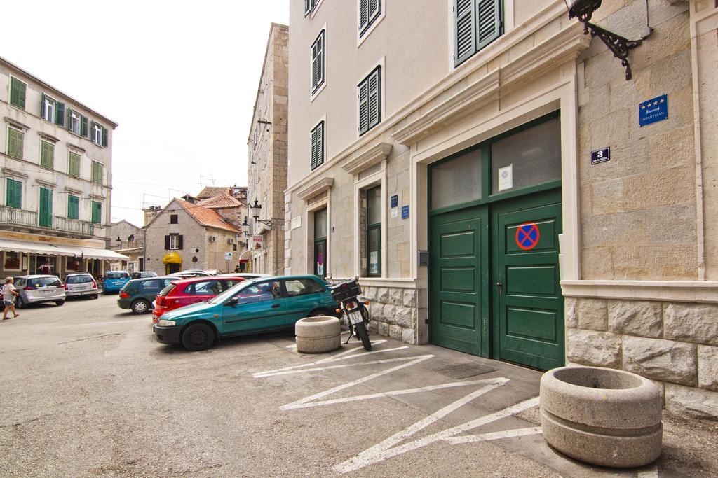 Laura Lux Suites Split Zewnętrze zdjęcie